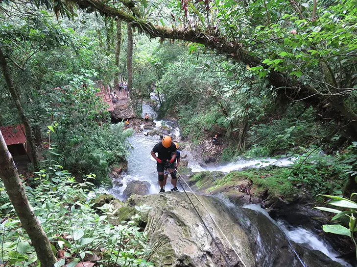 catarata honolulo